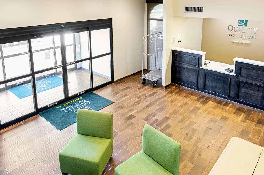 Quality & Near Tanger Outlet Mall Hotel Gonzales