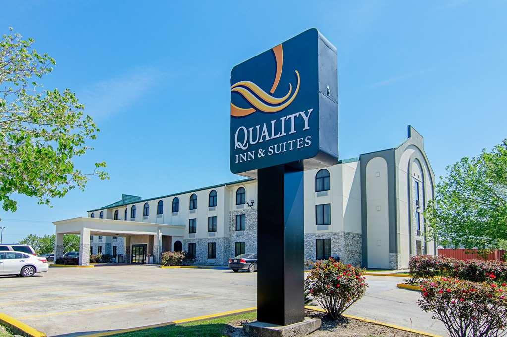 Quality & Near Tanger Outlet Mall Hotel