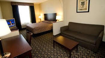 Quality & Near Tanger Outlet Mall Hotel Gonzales